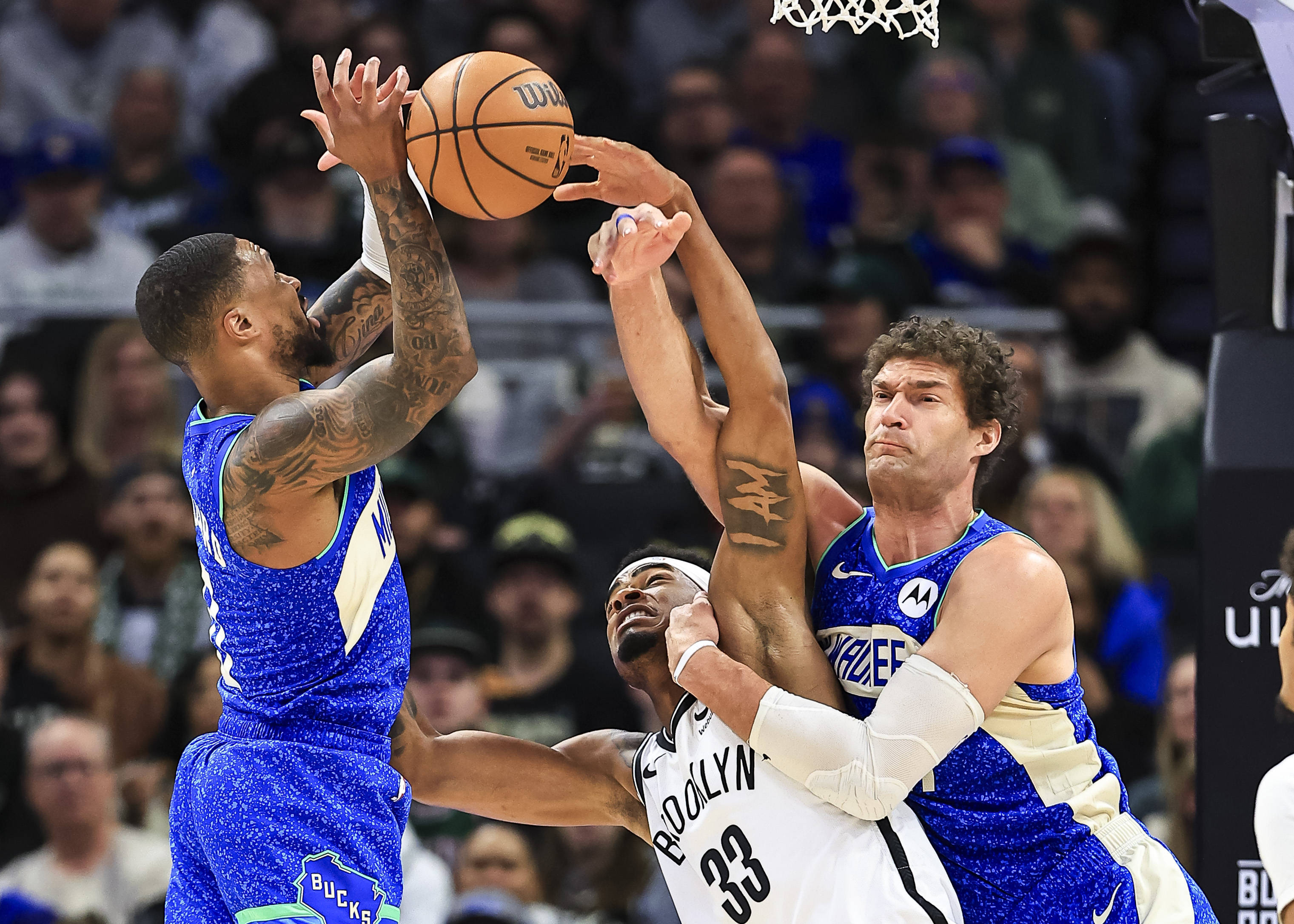 NBA球员在比赛间歇活动中展现幽默一面的简单介绍 NBA球员在比赛间歇活动中展现幽默一面的简单介绍